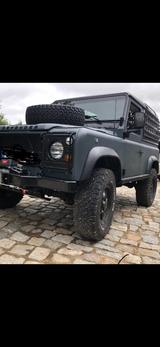 Land Rover Defender 90  300 TDI