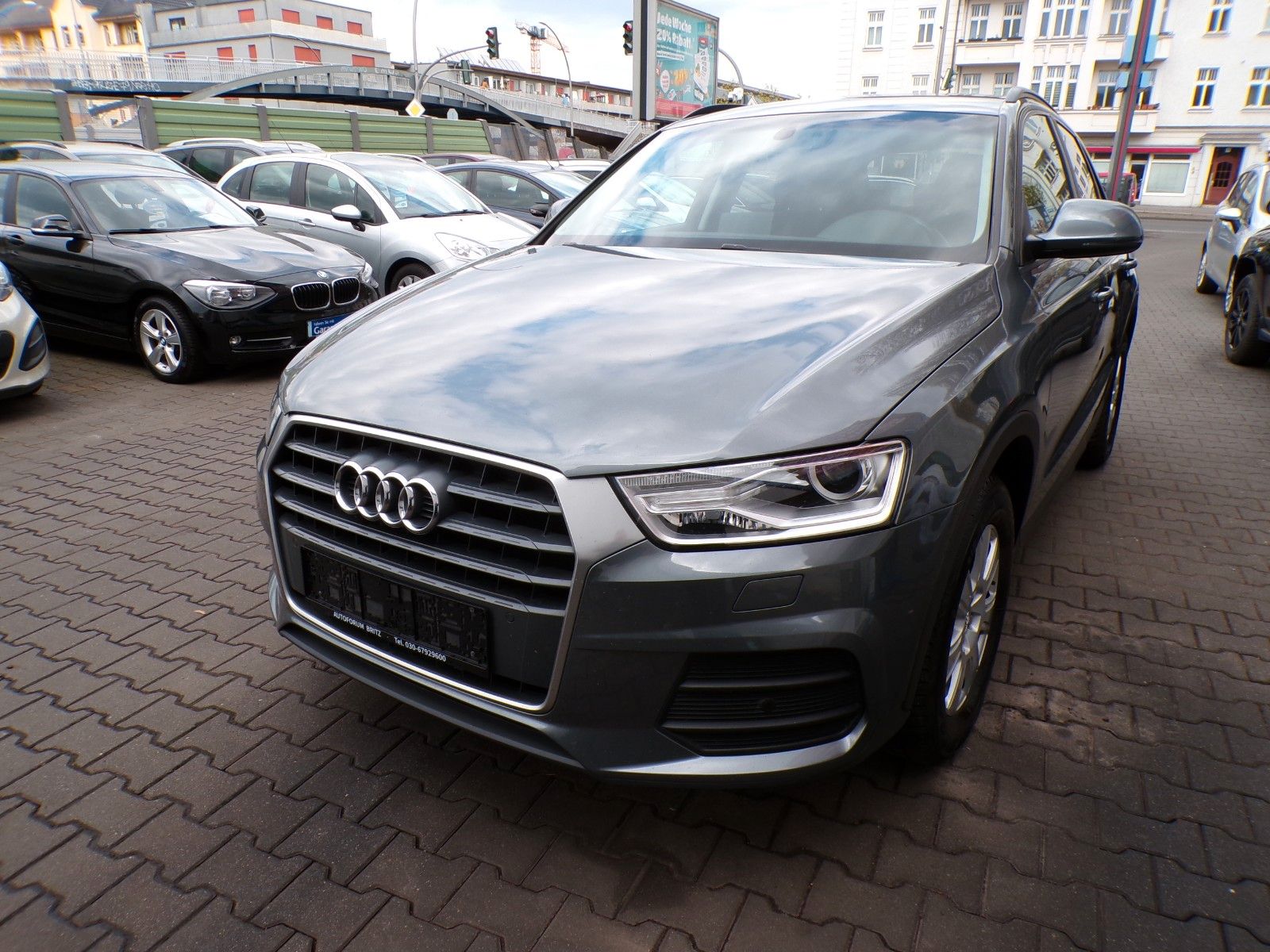 AUDI Q3 2.0 TDI 88kW S tronic