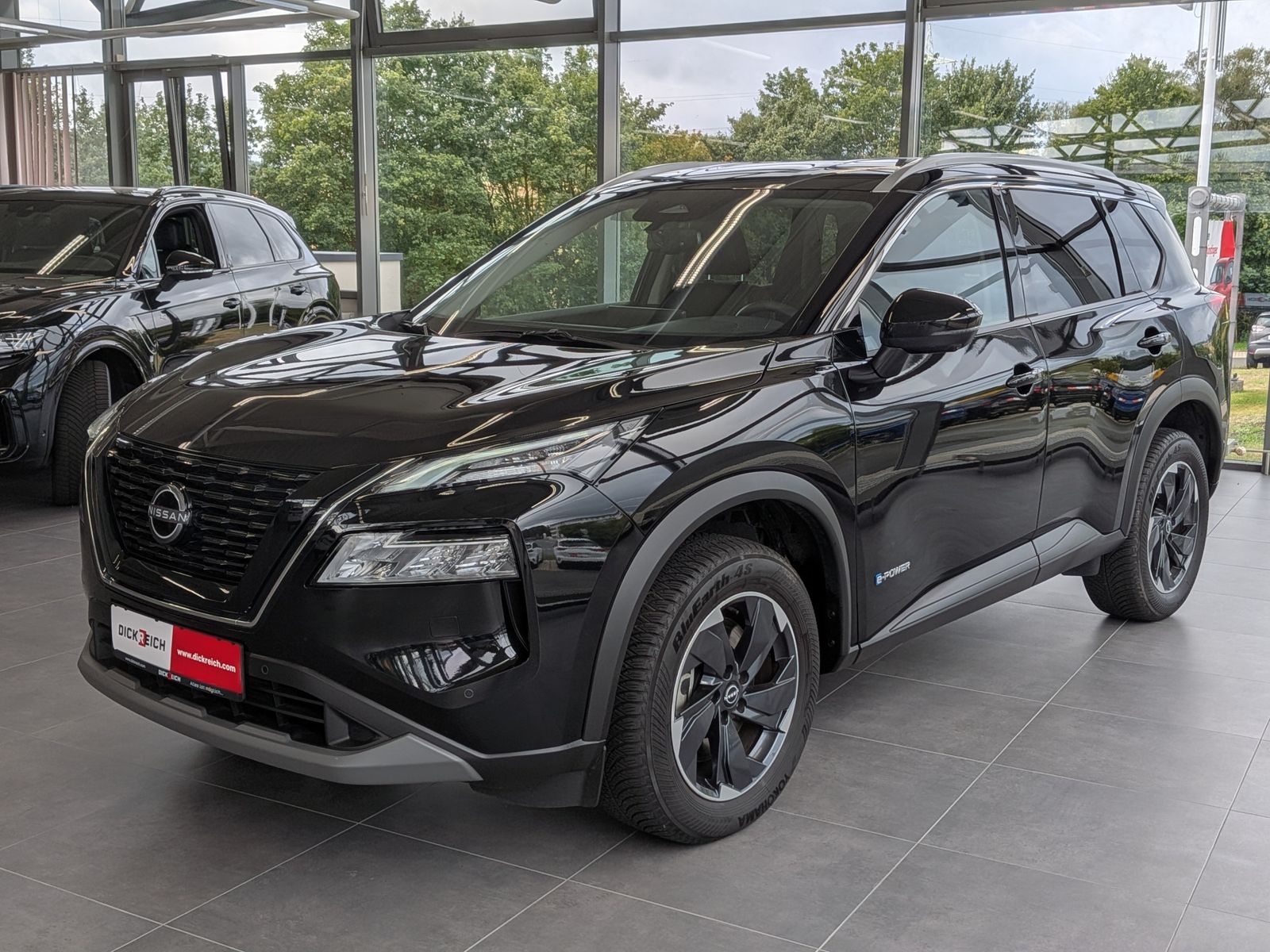 Fahrzeugabbildung Nissan X-Trail 1.5 e-Power N-Connecta ACC 360 Navi 12"
