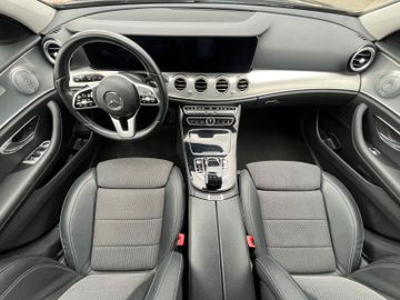 Mercedes E 300 - 9