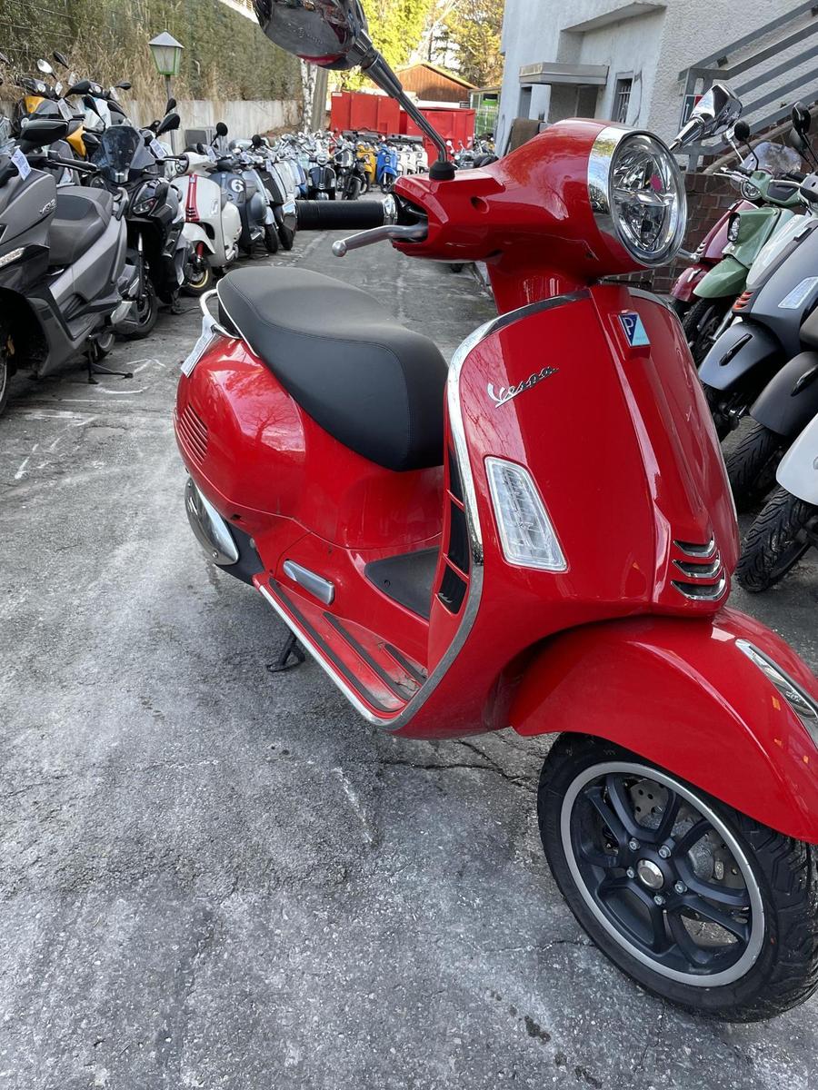 Vespa GTS Super 300 ccm