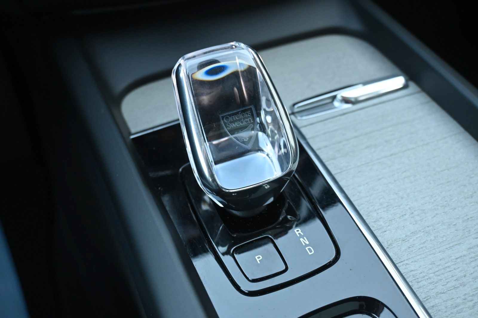 Fahrzeugabbildung Volvo XC60 B5 AWD Ultra Dark*LED*PANO*H&K*LUFT*360*HUD