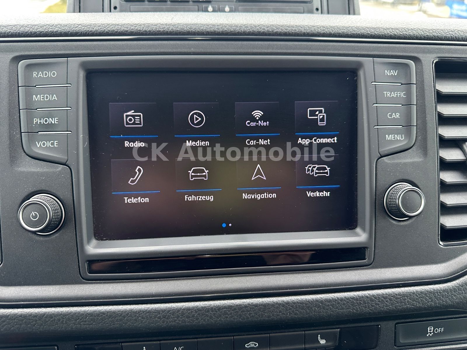 Fahrzeugabbildung Volkswagen Crafter Kasten 35 FWD 2.0TDI/Klima/Navi/SHZ/AHK