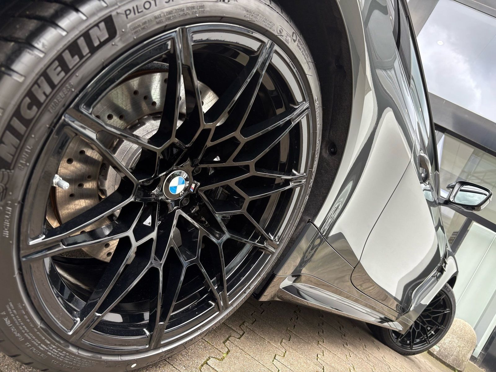 BMW M4 - Bild 3