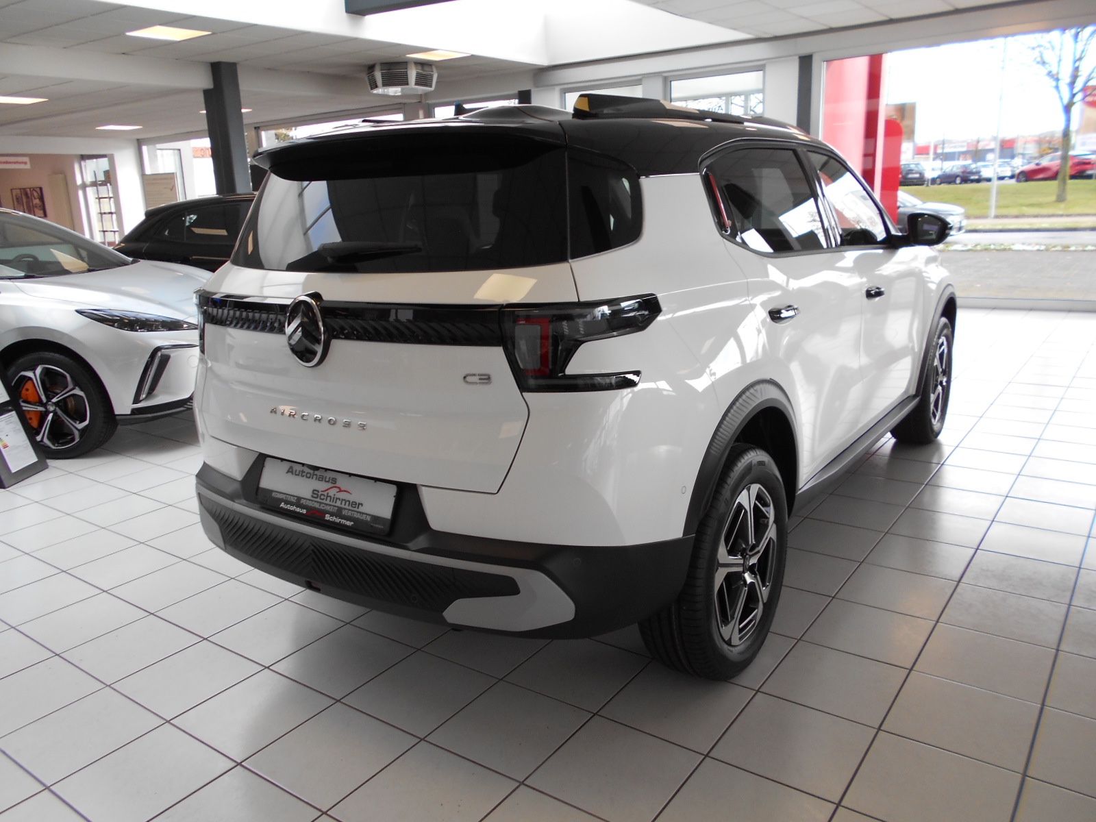 Fahrzeugabbildung Citroën C3 Aircross Hybrid 145 MAX