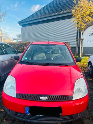 Ford Fiesta 1.3 sehr sparsam + neuer Bremser