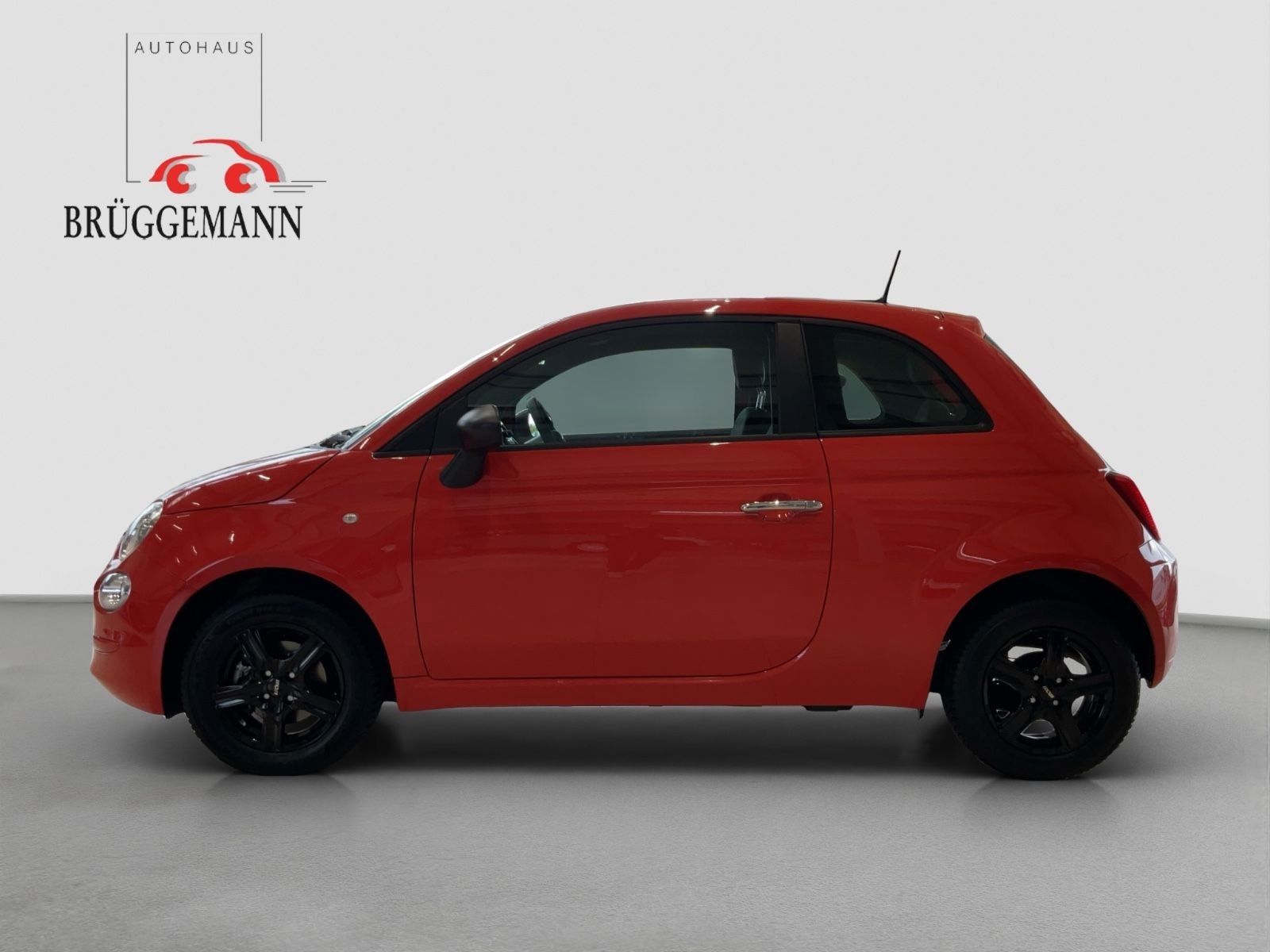 Fahrzeugabbildung Fiat 500 1.0 GSE Hybrid + Ganzjahresreifen
