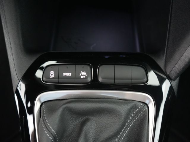 Corsa F FACELIFT GS+NAVI+RÜCKFARHKAMERA+KEYLESS+