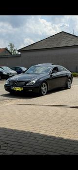Mercedes-Benz CLS 320 CDI - - Mercedes-Benz CLS 320: Sportwagen