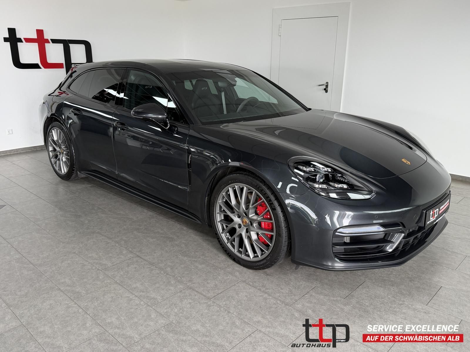 PORSCHE Panamera GTS Sport Turismo 18-Wege MATRIX 21-Alu