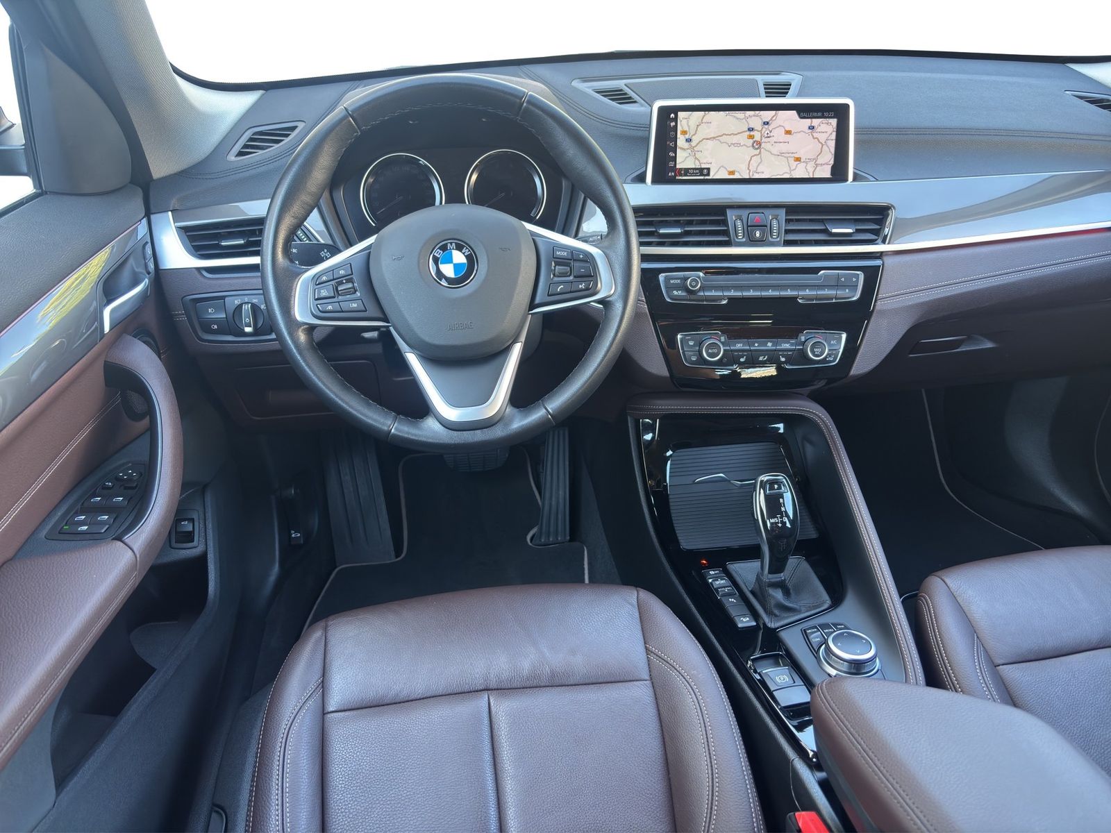 BMW X1 xDrive20i xLine Navi LED ACC Hifi Rfk Alarm N foto 5
