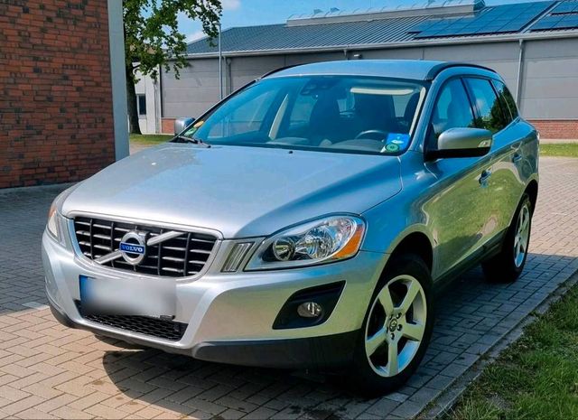 Volvo XC 60 2,4l Diesel 5 Zyl. Autom.,AHK,...