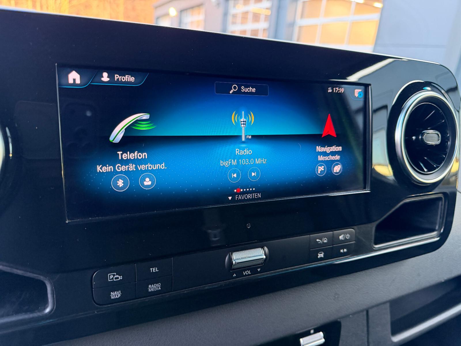 Mercedes-Benz Sprinter 319 CDI V6 Kasten L2H2 RWD Navi Automat
