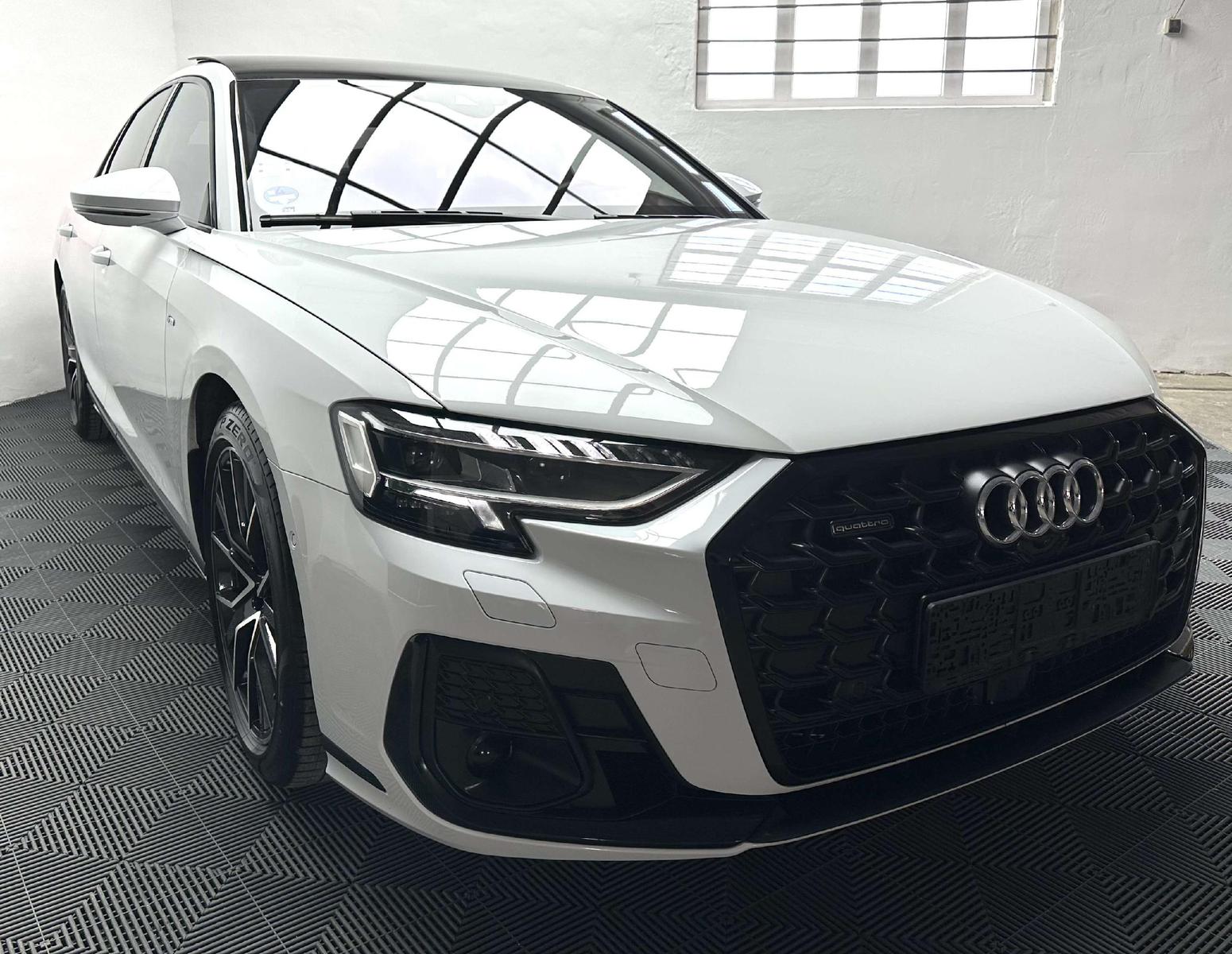 Audi A8 55 TFSI quattro S-Line Standheizung 20  Matri
