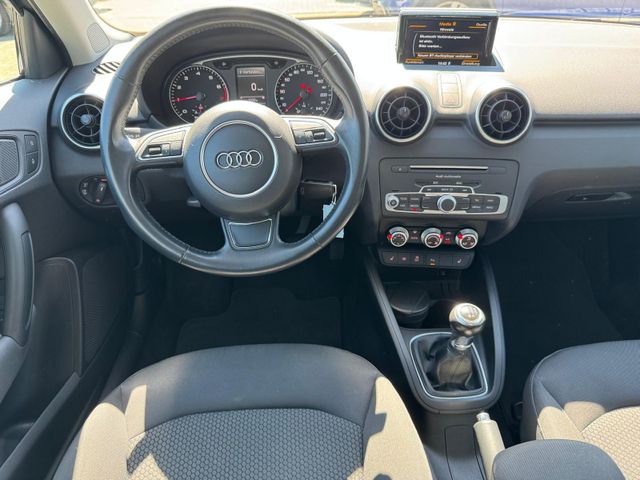 A1 Sportback 1.0 TFSI 95PS 5-Gang SHZ/Klima/MMI