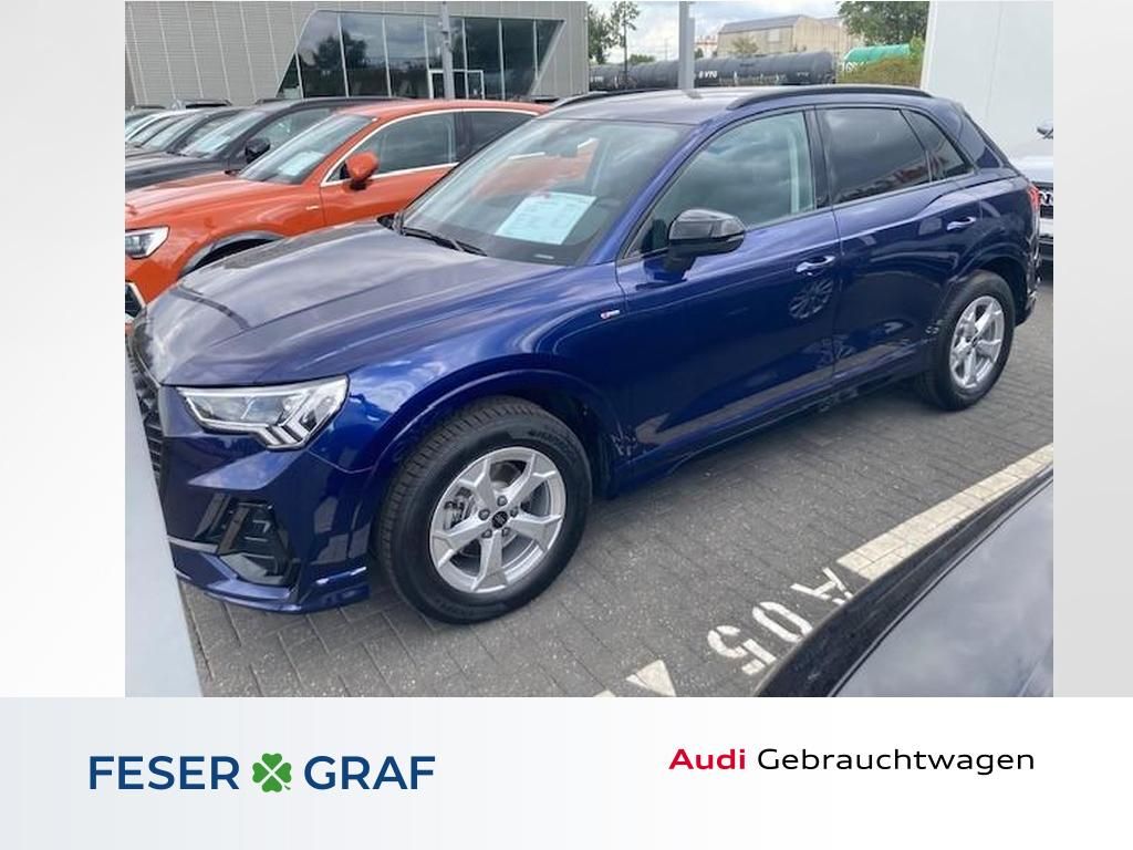 Image of Audi Q3