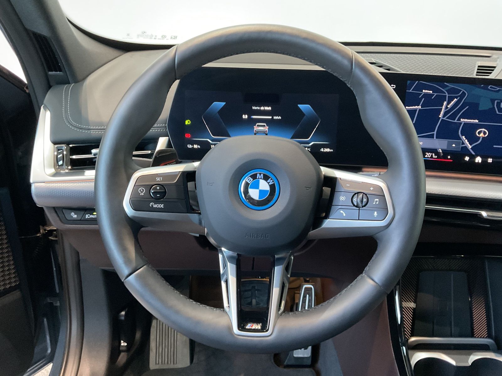 BMW iX1 - Bild 4