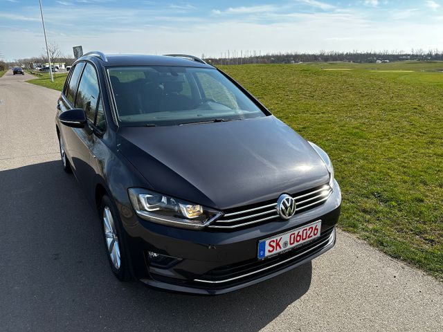 Volkswagen Golf Sportsvan VII Lounge*BI-XENON*FRONTASSIST*