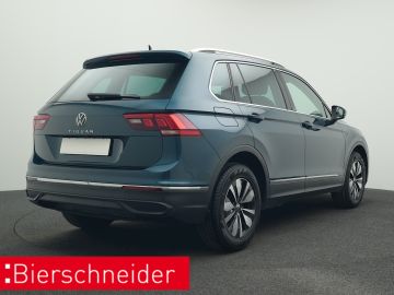 Volkswagen Tiguan - 6