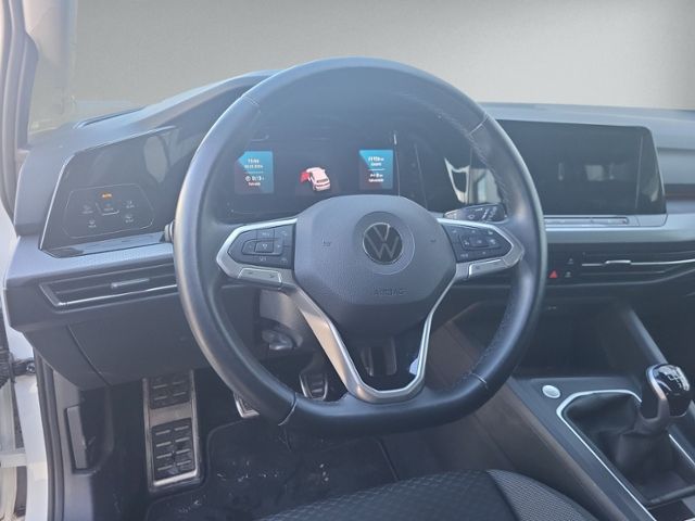 Golf VIII 1.5 TSI ACTIVE STANDHZ+RFK+HEAD-UP+NAV