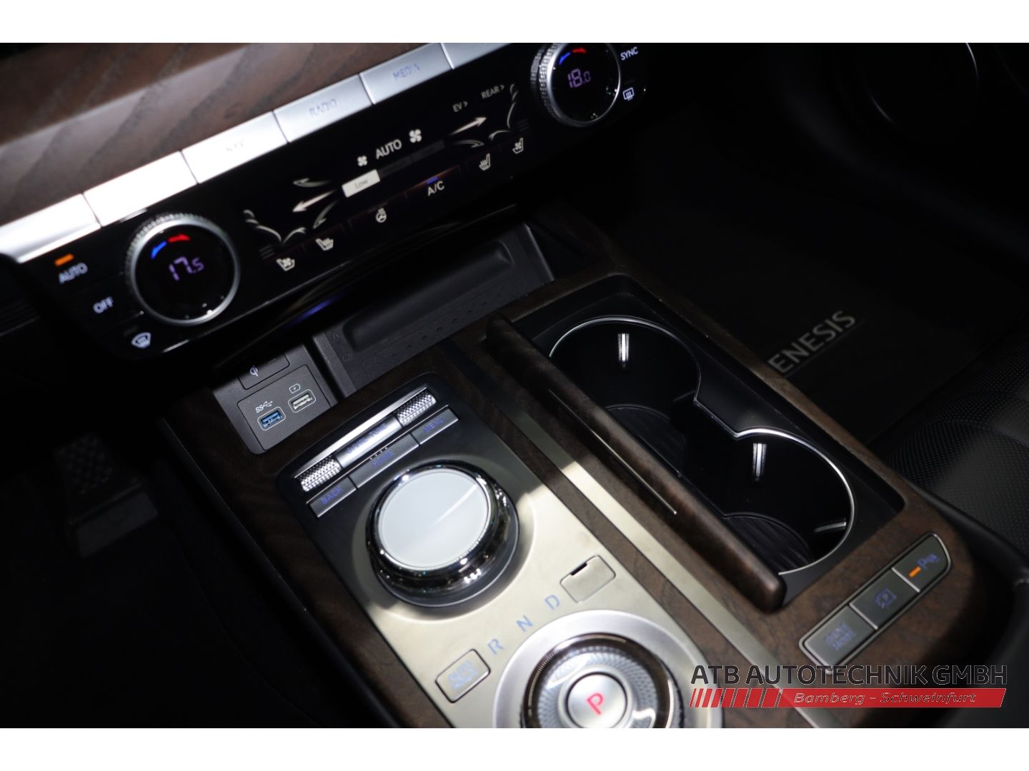 Fahrzeugabbildung Genesis G80 Electrified 4WD Luxury 87,2kWh 97,6% SOH