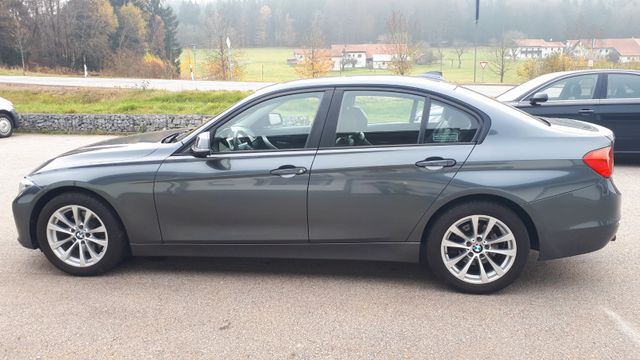 BMW 320i xDrive Limousine