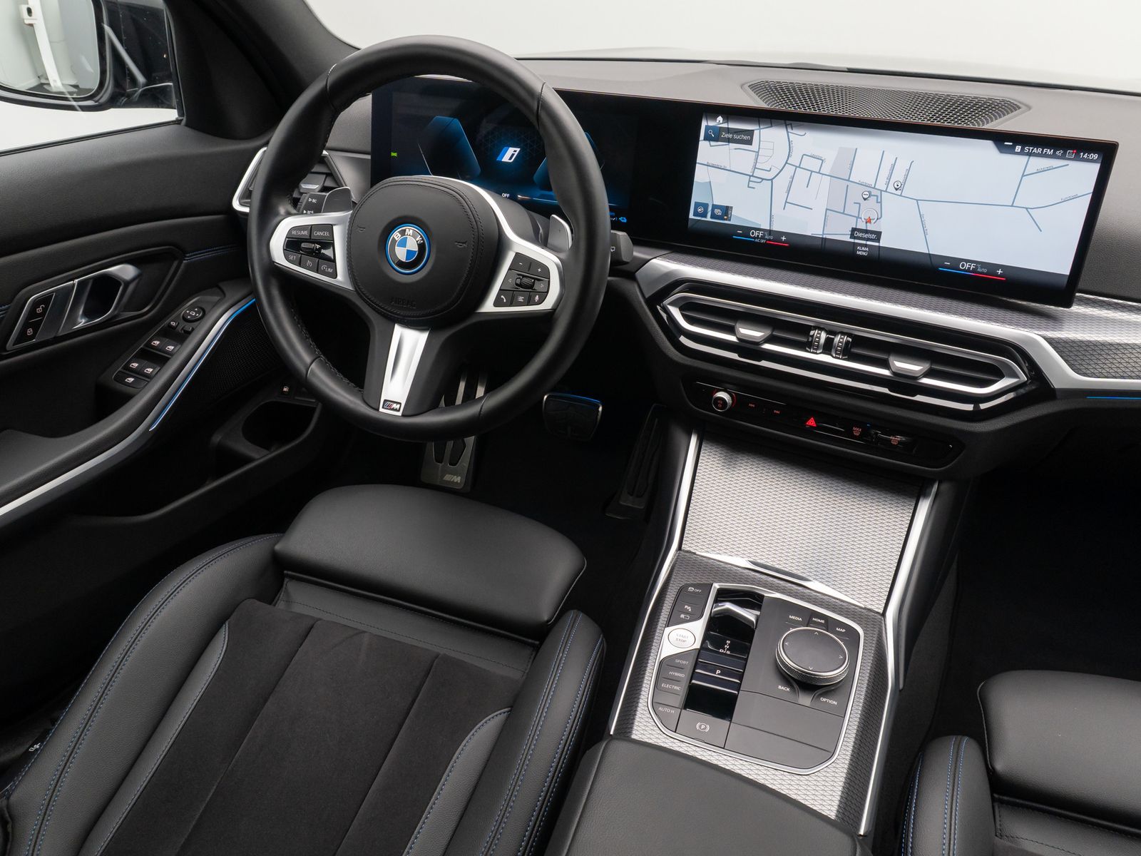 Fahrzeugabbildung BMW 320e M Sport Kamera DAB CockPit+ DrivAssis LED