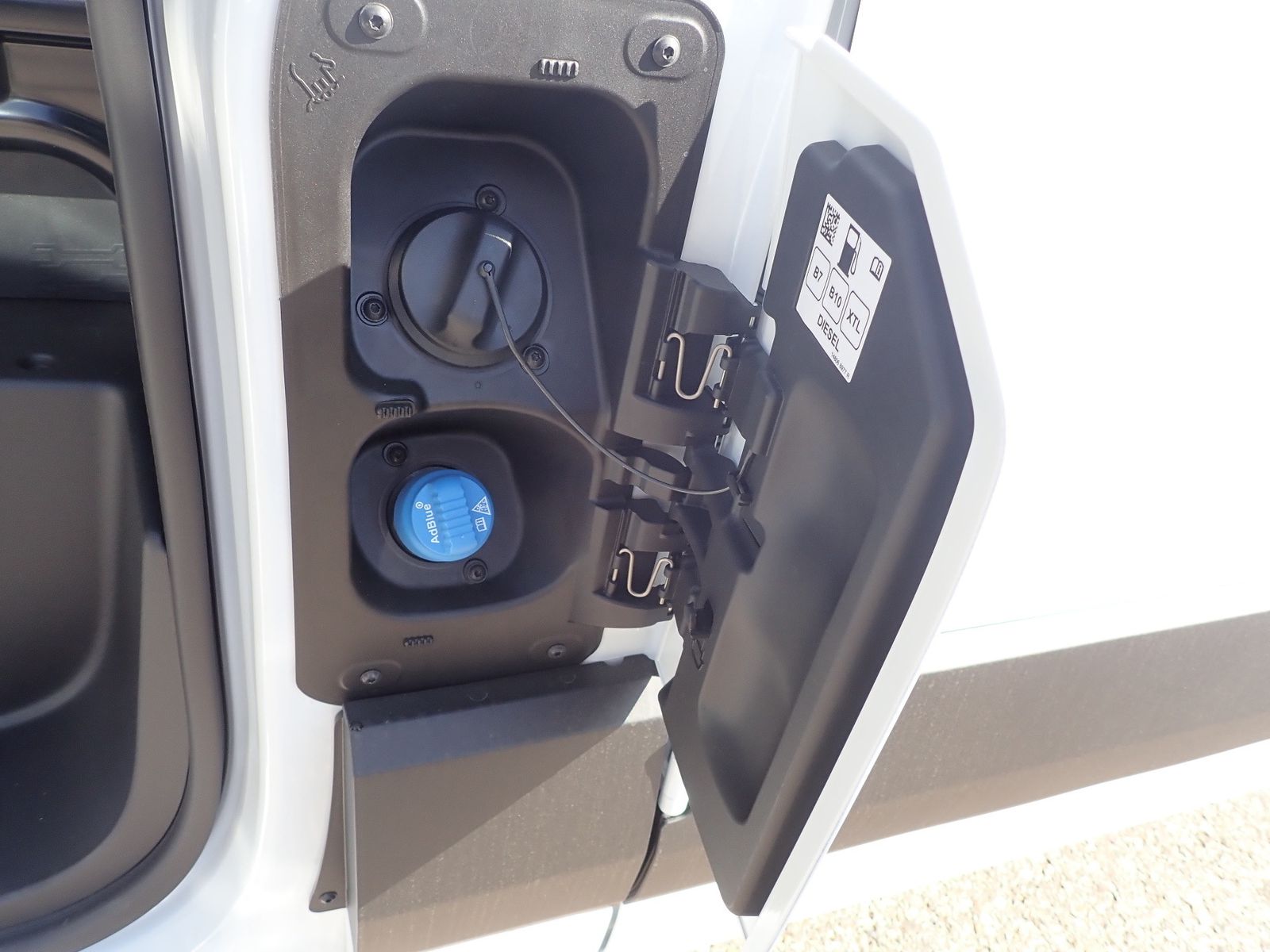 Fahrzeugabbildung Renault Master Werkseitige Umbauten FWD 3-Seitenkipper D