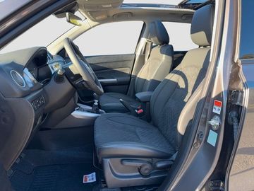 Fotografie 9 des Suzuki Vitara 1.4 Comfort+ AHK Panorama NAVI
