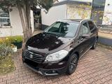 Suzuki Gepflegter (SX4) S-Cross limited 34.060km 2014 - Suzuki (SX4) S-Cross: Kleinwagen