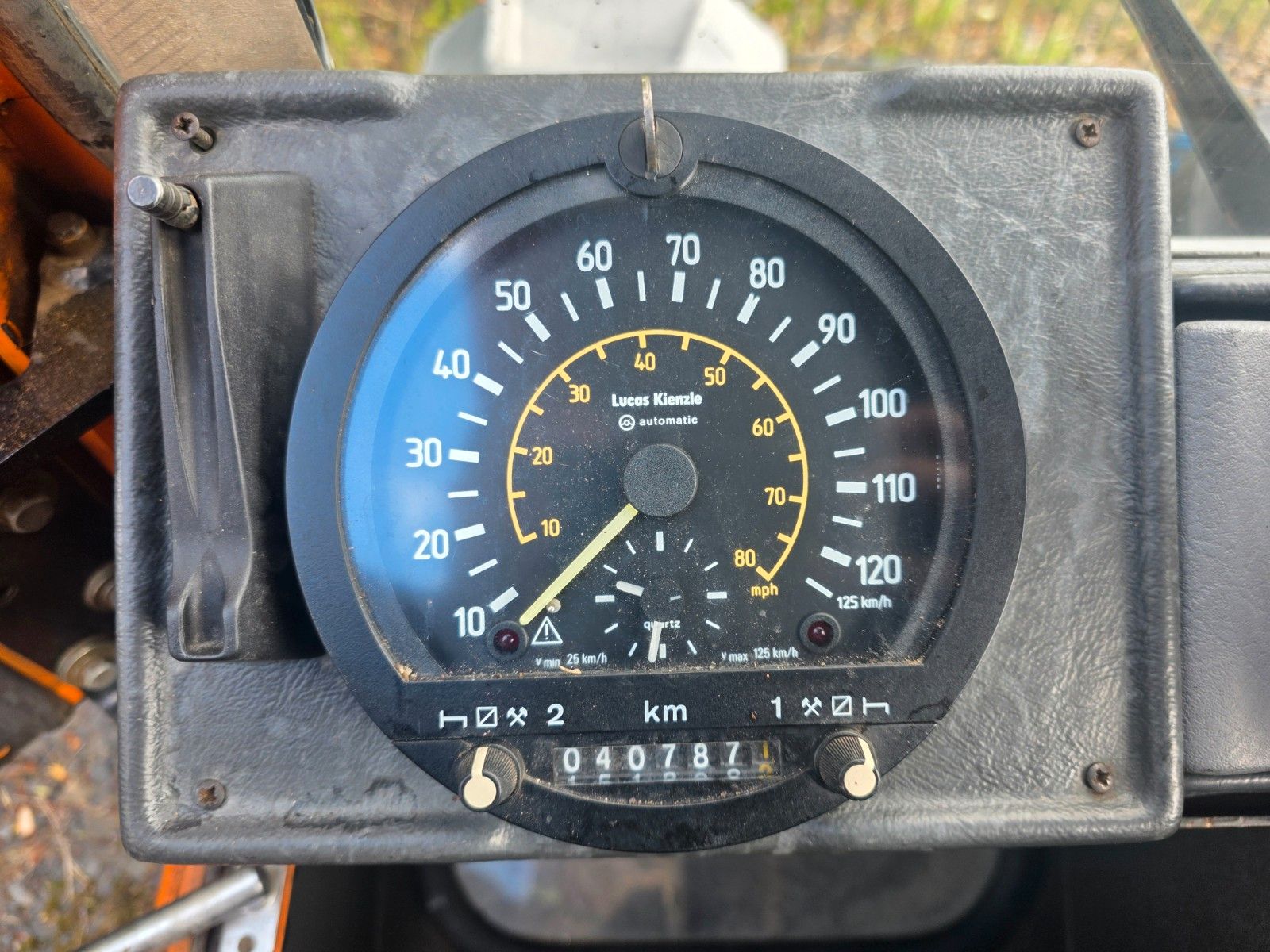 Fahrzeugabbildung Schmidt SK 153 SX / Kehrmaschine / 6.078h