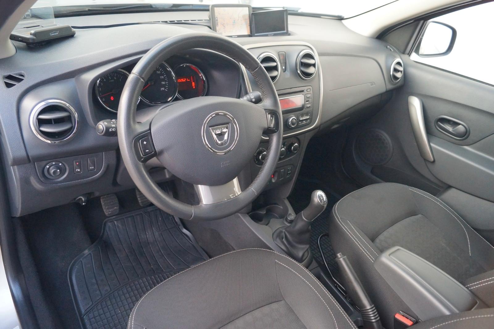 Dacia Logan 2015 — photo 11