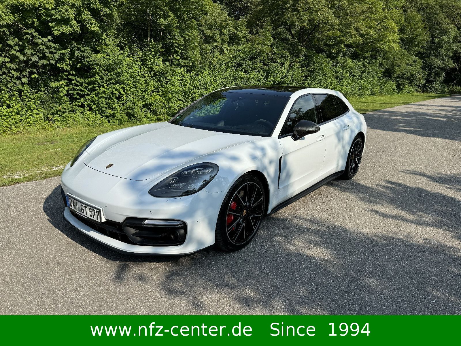 Porsche Panamera GTS Sport Turismo Pano Headup Softclose