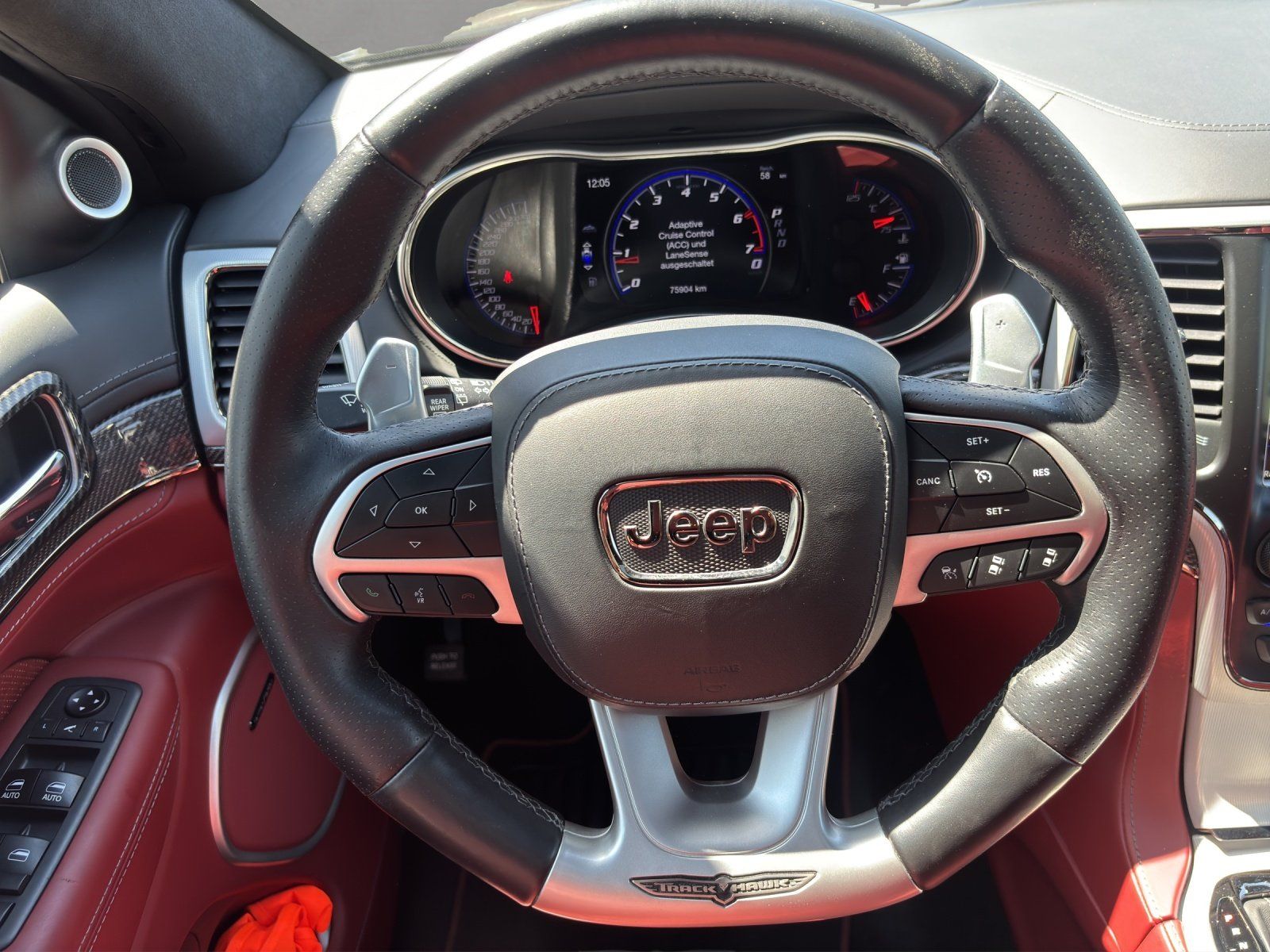 Fahrzeugabbildung Jeep Grand Cherokee 6.2 V8 Supercharged Trackhawk