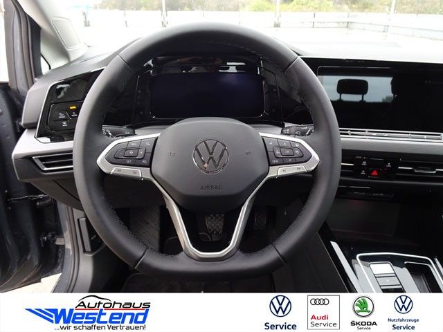 Fahrzeugabbildung Volkswagen Golf VIII Lim. Style 1.5 TSI 110kW DSG IQ.LIGHT