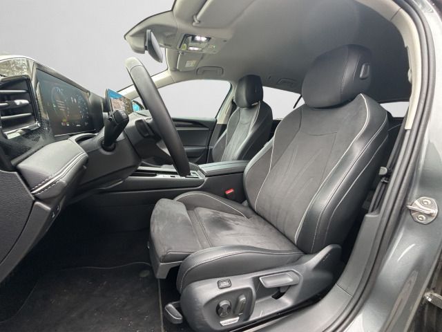 Volkswagen Passat - Bild 13