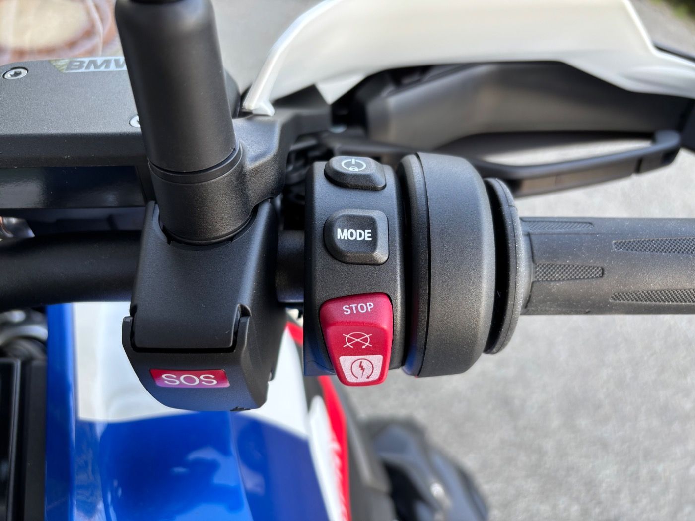 Fahrzeugabbildung BMW R 1300 GS Trophy ASA inkl. Zubehörgutschein 1.30