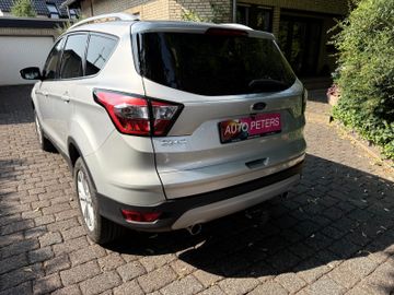 Ford Kuga - 4