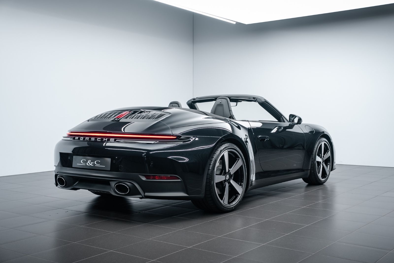 Fahrzeugabbildung Porsche 911 Carrera Cabriolet BOSE/360/SPORTABGAS.