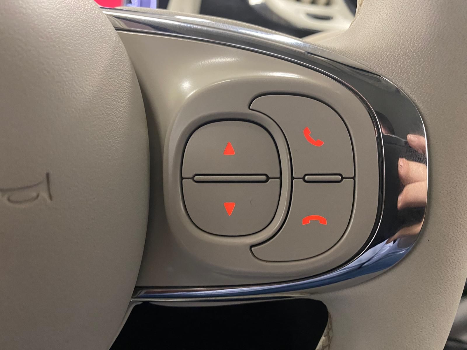 Fahrzeugabbildung Fiat 500C 1.0 GSE N3 Hybrid DOLCEVITA Cabrio+NAVI+PDC