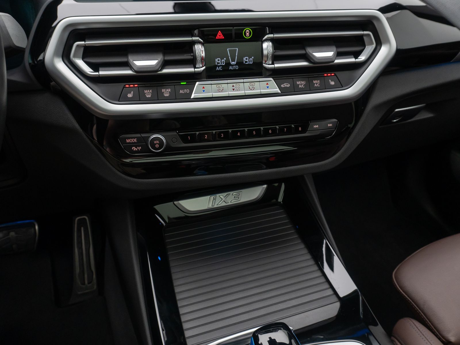 Fahrzeugabbildung BMW iX3 M Sport IMPRESSIVE 360°Laser DAB Komfort HUD