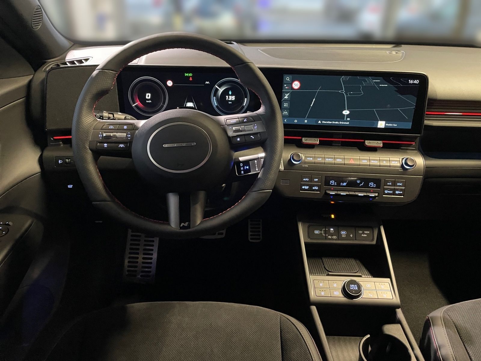 Fahrzeugabbildung Hyundai KONA N Line X Elektro 65 kWh Sitz Komfort