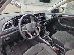 Fahrzeugabbildung Volkswagen T-ROC 1.0 TSI Style LED+ NAVI SHZ MASSAGE