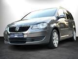 Volkswagen Touran1,4 7SITZER/NAVI/TEPOMT/SHZ/KLIMA/GARANTIE - gebrauchte VW Touran aus dem Jahr 2009