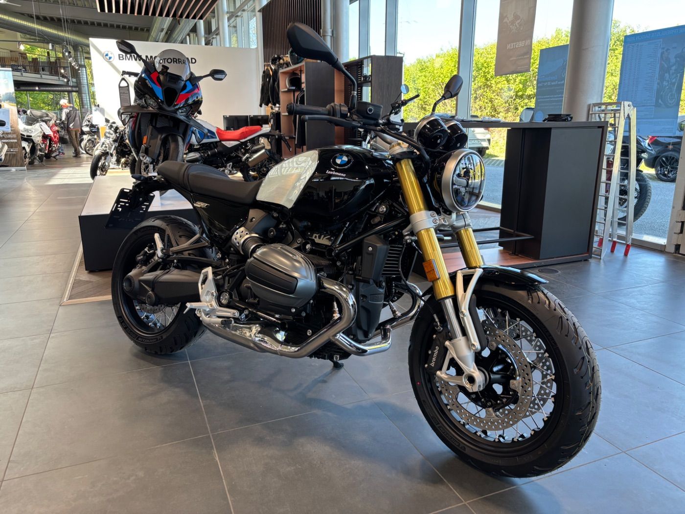 Fahrzeugabbildung BMW R 12 nine T Komfort-Paket Speichenräder