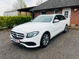 Mercedes-Benz E 220d T-Modell/Navi/Klima/PDC/Kamera/Alufelgen - mit Diesel-Antrieb: Kombi, Automatik