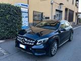 Mercedes-Benz Mercedes-benz GLA 220 d Automatic 4Matic Premium - blaue Mercedes-Benz GLA 220