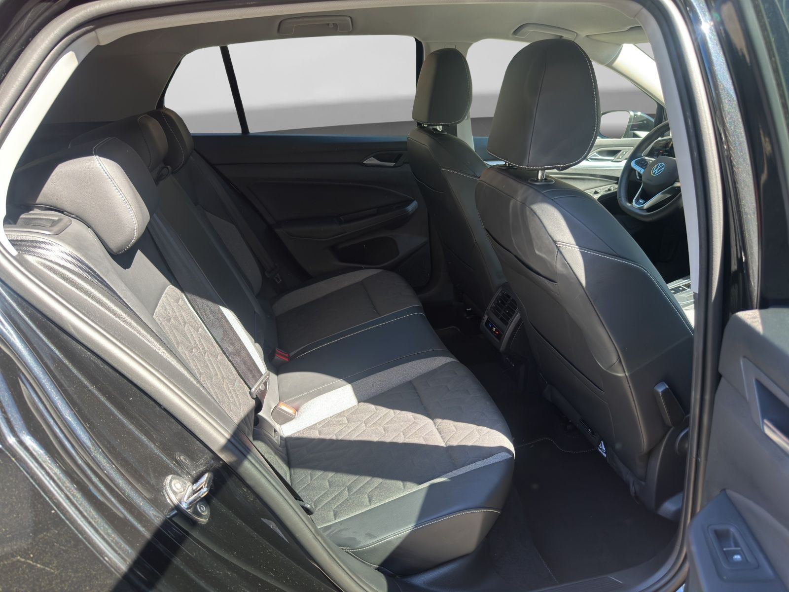 Volkswagen Golf - Bild 6