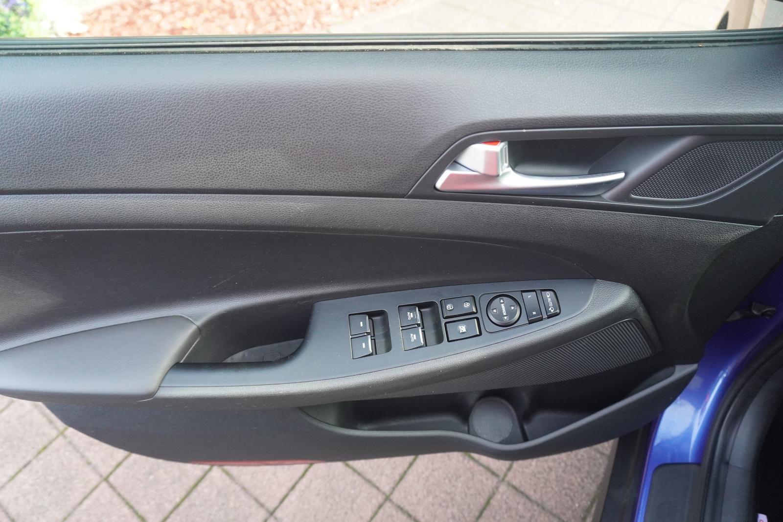 Hyundai Tucson 1.6 T-GDI Navi Kamera AHK DAB Sitzheizung