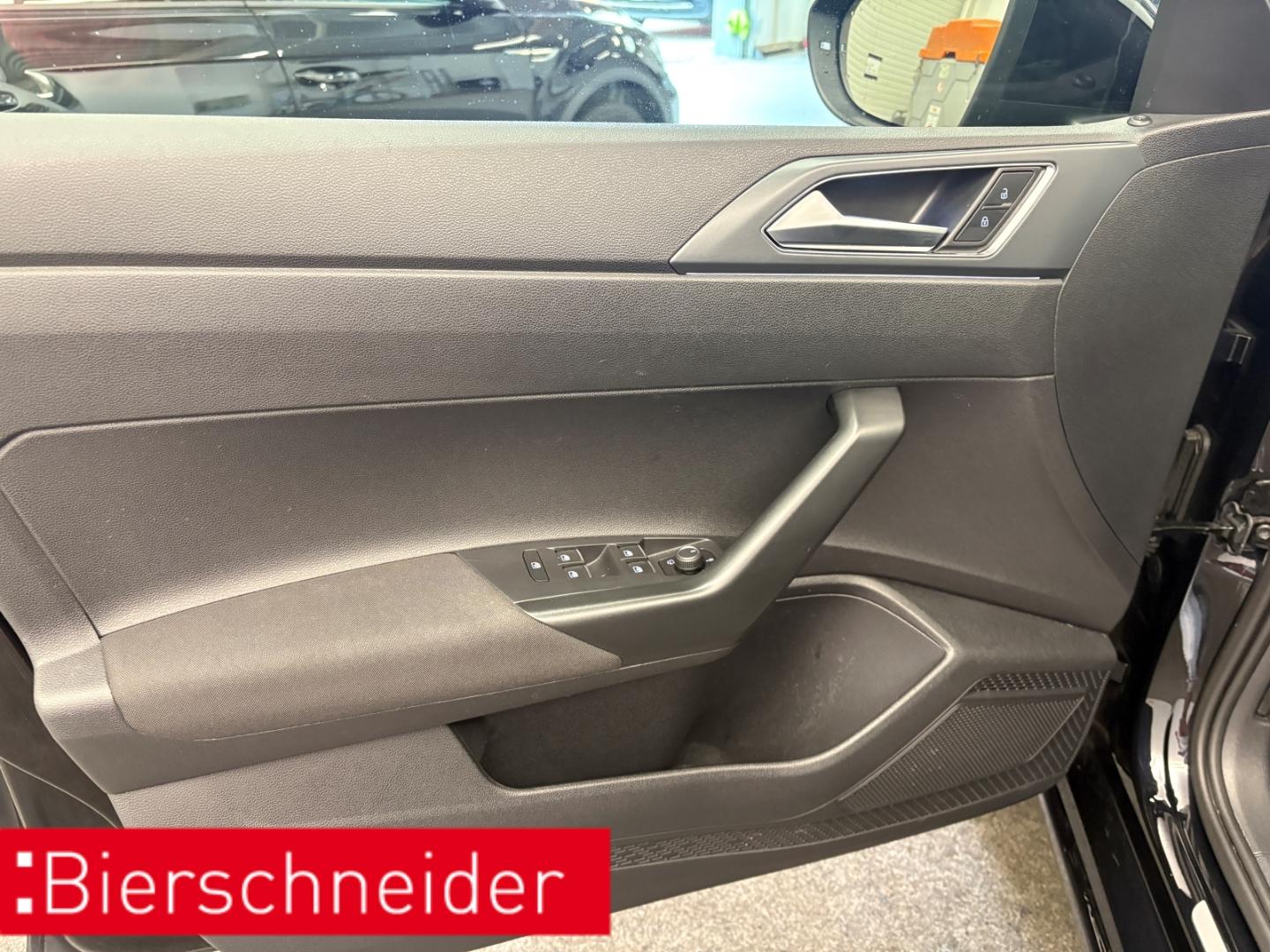 Volkswagen Taigo 1.0 TSI DSG R-Line IQ-LIGHT DIGITAL COCKPI, миниатюра 15